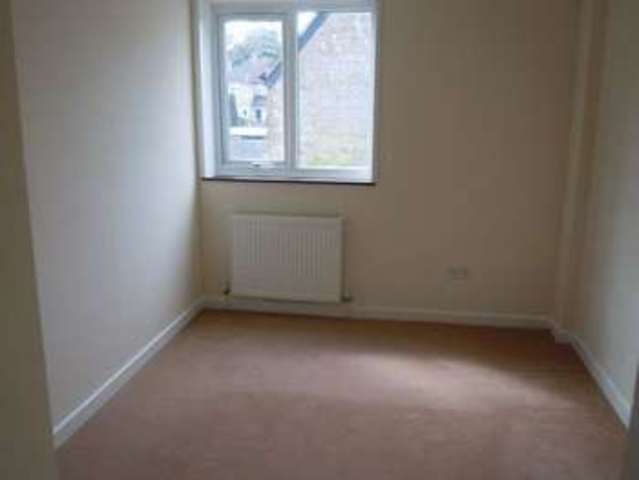  Image of 2 bedroom Flat for sale in Dairy Court Crewkerne TA18 at Dairy Court  Crewkerne, TA18 8EZ