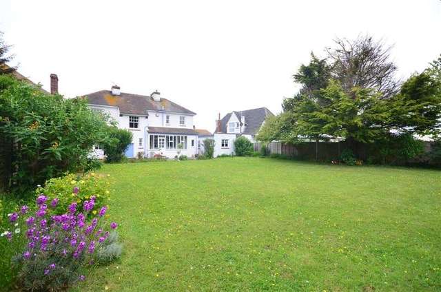  Image of 4 bedroom Detached house for sale in Dane Road Birchington CT7 at Minnis Bay Birchington Birchington, CT7 9PR
