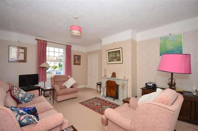  Image of 4 bedroom Detached house for sale in Dane Road Birchington CT7 at Minnis Bay Birchington Birchington, CT7 9PR