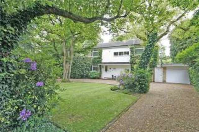  Image of 4 bedroom Detached house for sale in Dartnell Park Road West Byfleet KT14 at West Byfleet Surrey Byfleet, KT14 6PN