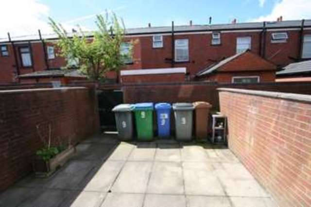  Image of 2 bedroom Terraced house to rent in Davyhulme Street Rochdale OL12 at Rochdale OL12 9BW Rochdale, OL12 9BW