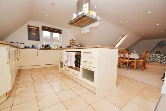  Image of 3 bedroom Flat for sale in Cavendish Road Bournemouth BH1 at 15 Cavendish Road  Bournemouth, BH1 1QX