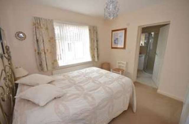  Image of 3 bedroom Detached house to rent in Dee Crescent Farndon Chester CH3 at Dee Crescent Farndon Chester, CH3 6QJ