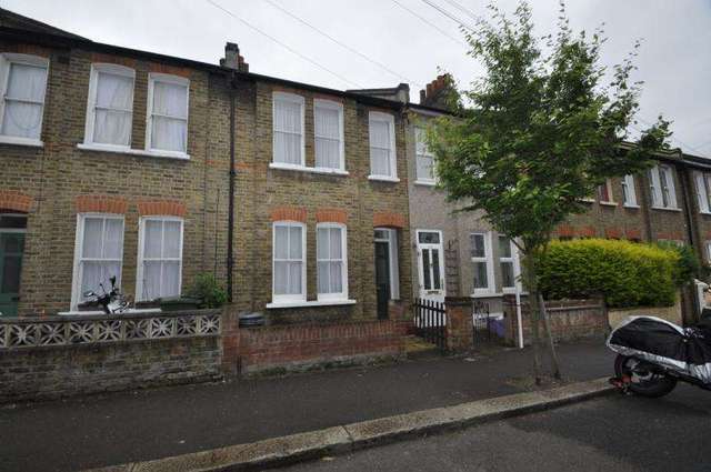  Image of 2 bedroom Detached house to rent in Denison Road Colliers Wood London SW19 at Colliers Wood  Colliers Wood, SW19 2DJ