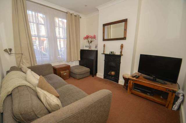  Image of 2 bedroom Detached house to rent in Denison Road Colliers Wood London SW19 at Colliers Wood  Colliers Wood, SW19 2DJ