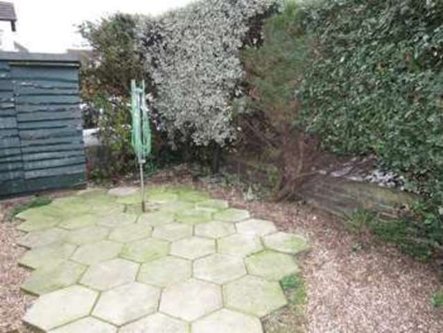  Image of 2 bedroom Terraced house to rent in Denmark Road Poole BH15 at Denmark Road  Poole, BH15 2DE