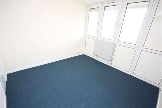  Image of 2 bedroom Flat for sale in Derbyshire Street London E2 at London, E2 6HL