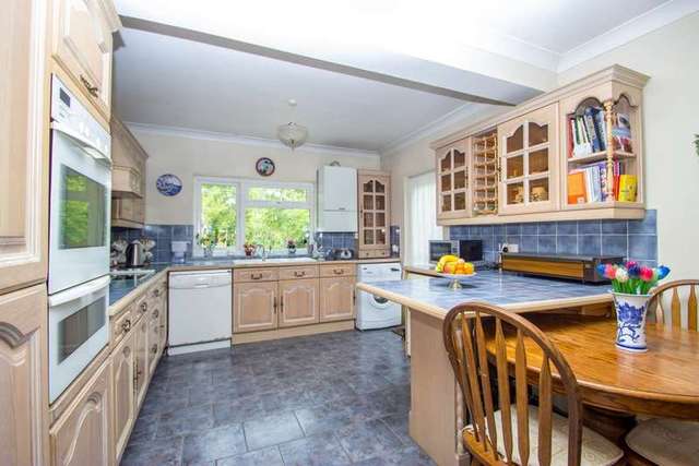  Image of 3 bedroom Semi-Detached house for sale in Devonshire Way Croydon CR0 at Croydon, CR0 8BW
