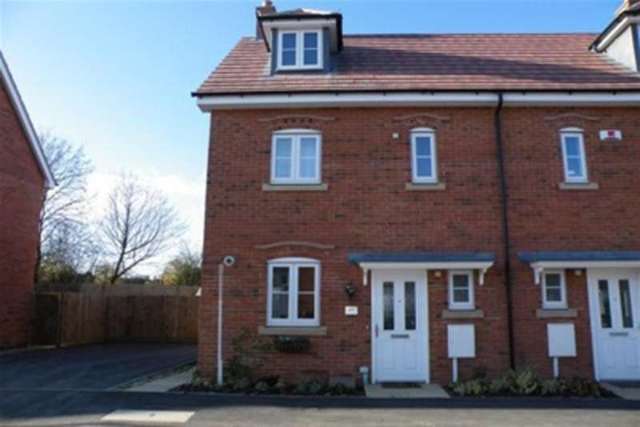  Image of 3 bedroom Detached house to rent in Discovery Close Coalville LE67 at Coalville, LE67 3AW