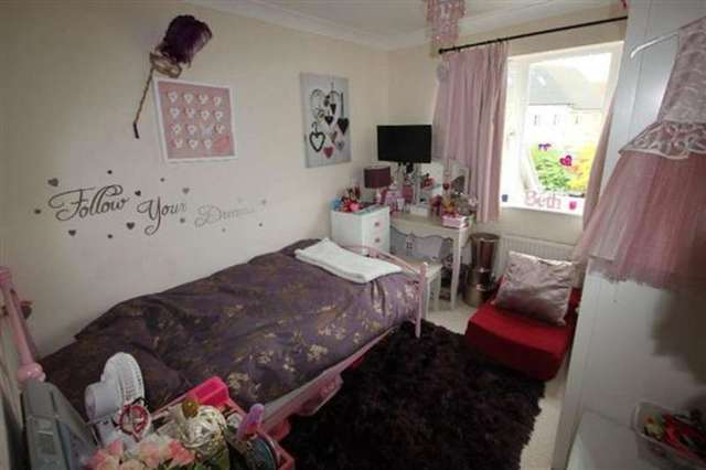  Image of 3 bedroom Detached house for sale in Dobbs Drift Kesgrave Ipswich IP5 at Martlesham Heath, IP5 2QG