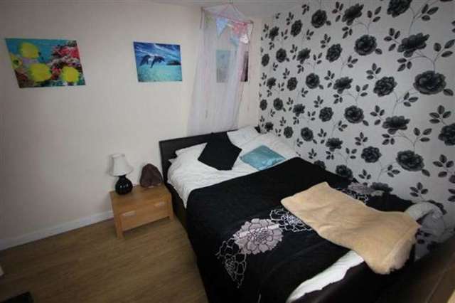  Image of 3 bedroom Bungalow for sale in Dobbs Lane Kesgrave Ipswich IP5 at Martlesham Heath, IP5 2PX