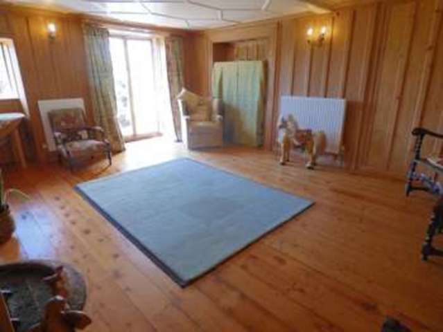  Image of 4 bedroom Terraced house for sale in Park Road Crediton EX17 at Park Road  Crediton, EX17 3BS