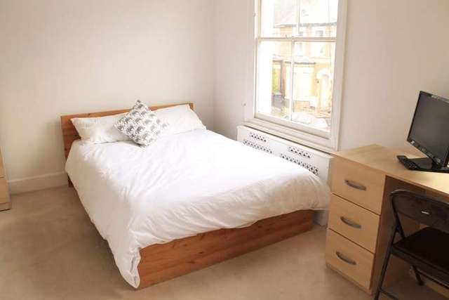  Image of 1 bedroom Detached house to rent in Donnington Road Reading RG1 at Reading, RG1 5ND
