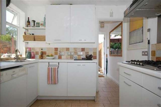  Image of 1 bedroom Detached house to rent in Donnington Road Reading RG1 at Reading, RG1 5ND