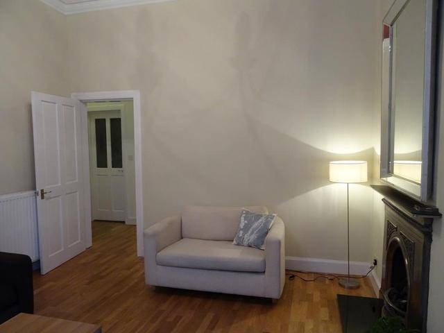 Image of 2 bedroom Flat to rent in Dundee Street Edinburgh EH11 at Polwarth  Edinburgh, EH11 1BY