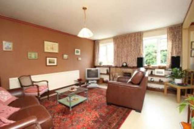  Image of 3 bedroom Detached house for sale in Durness Avenue Bearsden Glasgow G61 at Bearsden Glasgow Bearsden, G61 2AQ