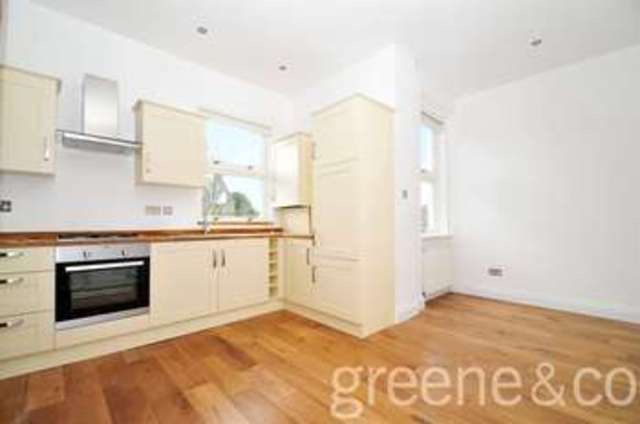  Image of 2 bedroom Flat to rent in Dyne Road London NW6 at Brondesbury London Brondesbury, NW6 7XE
