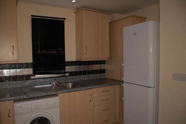  Image of 2 bedroom Flat to rent in Causton Gardens Eastleigh SO50 at Eastleigh, SO50 9PJ