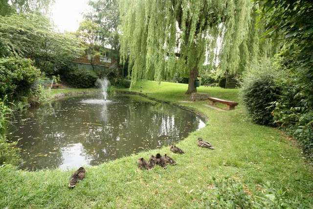  Image of 2 bedroom Flat to rent in Eaton Drive Kingston upon Thames KT2 at Surrey  Kingston upon Thames, KT2 7QZ