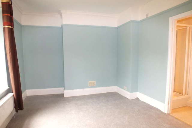  Image of 6 bedroom Detached house for sale in Main Road Edge Stroud GL6 at Edge Stroud, GL6 6PF