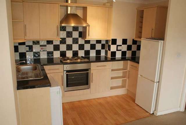 Image of 1 bedroom Property to rent in Ednall Lane Bromsgrove B60 at Ednall Lane  Bromsgrove, B60 2DB