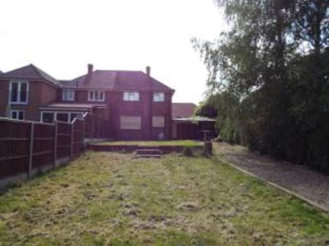  Image of 2 bedroom Semi-Detached house for sale in Norwood Close Effingham Leatherhead KT24 at Effingham Leatherhead Effingham, KT24 5NY