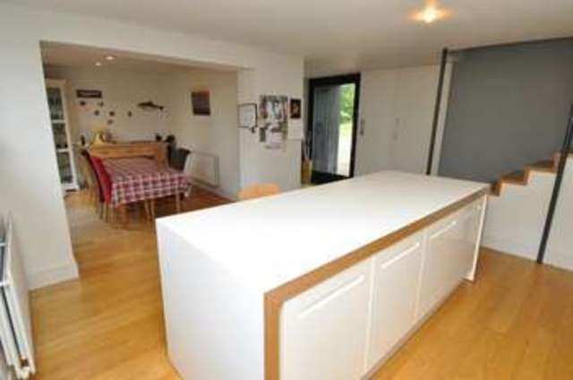 Image of 5 bedroom Detached house to rent in Eleanor Road Prenton CH43 at Bidston Wirral Bidston, CH43 7QN