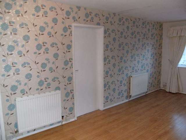  Image of 2 bedroom Property to rent in Ellerside Grove Northfield Birmingham B31 at Ellerside Grove Northfield BIRMINGHAM, B31 2RA
