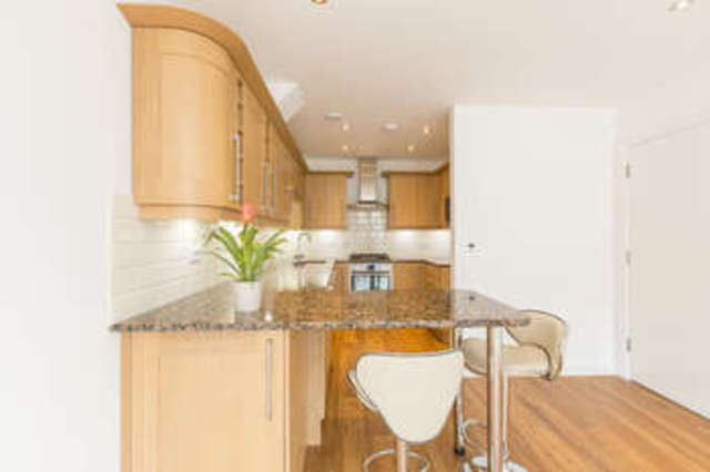  Image of 2 bedroom Flat to rent in Eltringham Street London SW18 at Wandsworth London Wandsworth Town, SW18 1AU