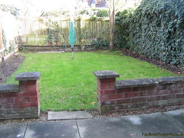  Image of 3 bedroom Terraced house to rent in Eynsham Court Woolstone Milton Keynes MK15 at <br>Woolstone  Milton Keynes, MK15 0BY