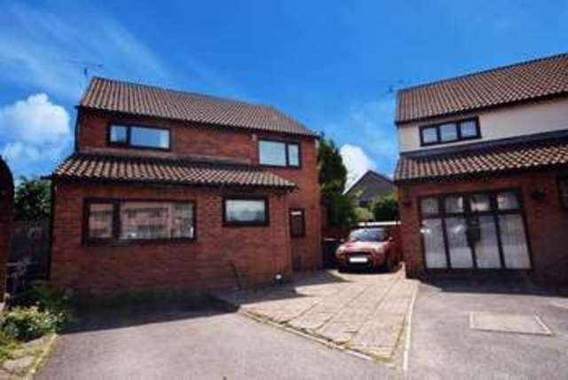  Image of 4 bedroom Detached house for sale in Falconwood Drive Cardiff CF5 at Falconwood Drive St. Fagans Cardiff, CF5 4SE