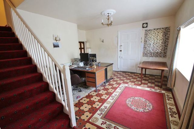  Image of 5 bedroom Detached house for sale in Nadderwater Nadderwater Exeter EX4 at Nadderwater  Exeter, EX4 2JH