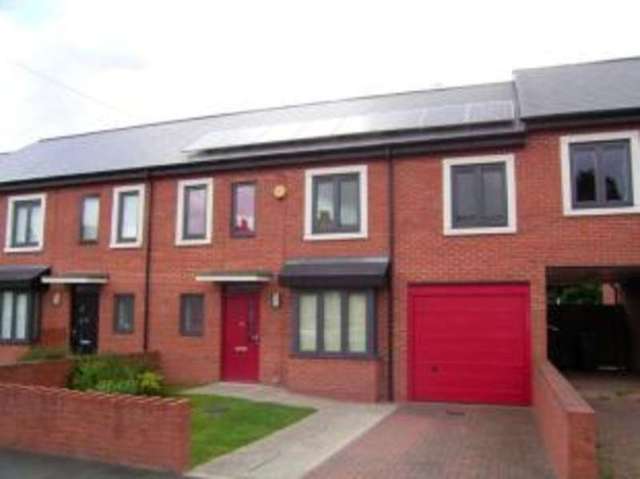  Image of 3 bedroom Terraced house for sale in Farndon Road Alum Rock Birmingham B8 at Birmingham West Midlands Ward End, B8 3BZ