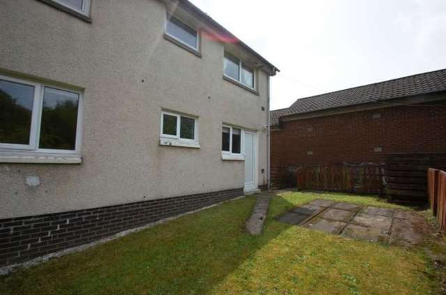  Image of 2 bedroom Flat for sale in Faskin Place Glasgow G53 at Faskin Place  Crookston, G53 7BZ