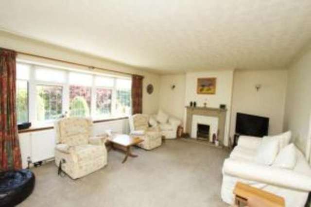  Image of 4 bedroom Bungalow for sale in Fawn Close Wingerworth Chesterfield S42 at Wingerworth Chesterfield Wingerworth, S42 6PZ