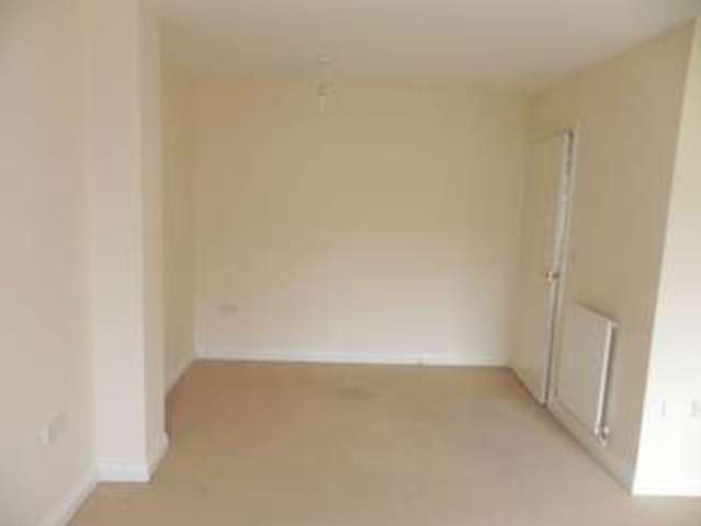  Image of 3 bedroom Terraced house to rent in Fen Close Kidderminster DY10 at Fen Close  Kidderminster, DY10 2HR
