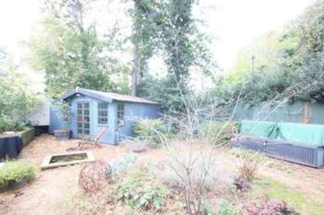  Image of 3 bedroom Semi-Detached house to rent in Fernhill Norwich NR1 at Fernhill  Norwich, NR1 4AQ
