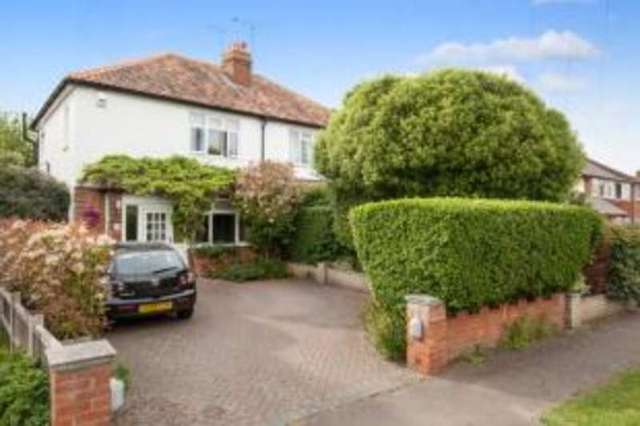  Image of 3 bedroom Semi-Detached house for sale in Raymead Way Fetcham Leatherhead KT22 at Fetcham Leatherhead Leatherhead, KT22 9LY