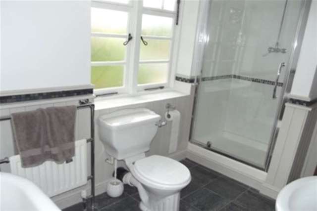  Image of 3 bedroom Detached house to rent in Field Close Southampton SO16 at Southampton, SO16 3DY