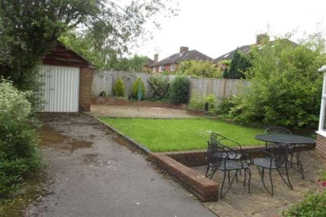  Image of 3 bedroom Detached house to rent in Field Close Southampton SO16 at Southampton, SO16 3DY