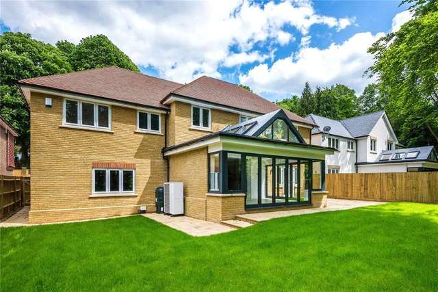  Image of 5 bedroom Detached house for sale in Firs Road Kenley CR8 at Kenley  Kenley, CR8 5LD