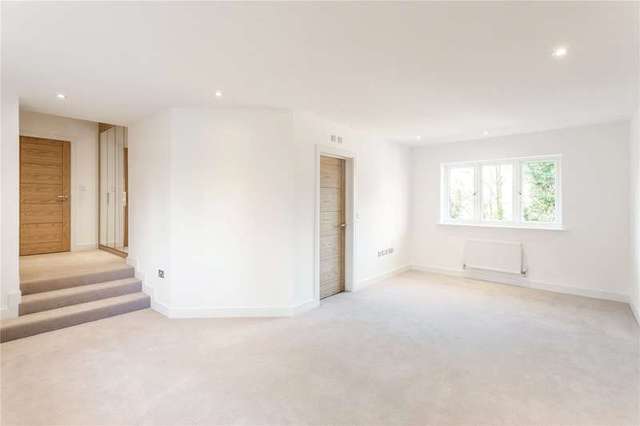  Image of 5 bedroom Detached house for sale in Firs Road Kenley CR8 at Kenley  Kenley, CR8 5LD
