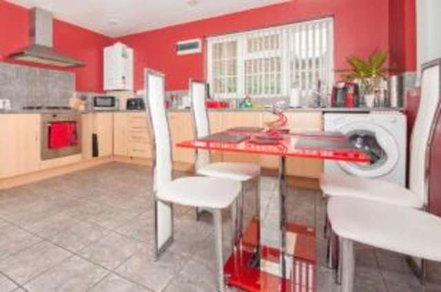  Image of 5 bedroom Detached house for sale in Fishtoft Road Fishtoft Boston PE21 at Boston Lincolnshire Skirbeck, PE21 0BJ