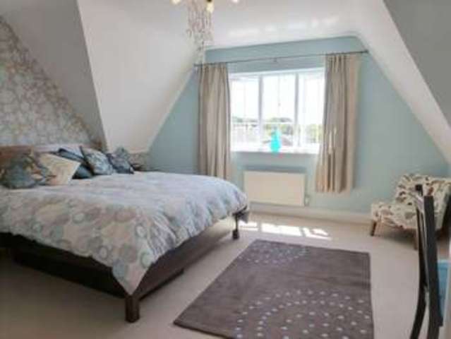  Image of 3 bedroom Flat for sale in Flax Close Alcester B49 at Flax Close Alcester Alcester, B49 5DQ