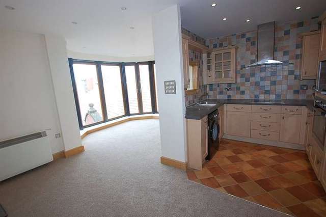  Image of 2 bedroom Flat to rent in Foregate Street Chester CH1 at Chester Chester, CH1 1HJ