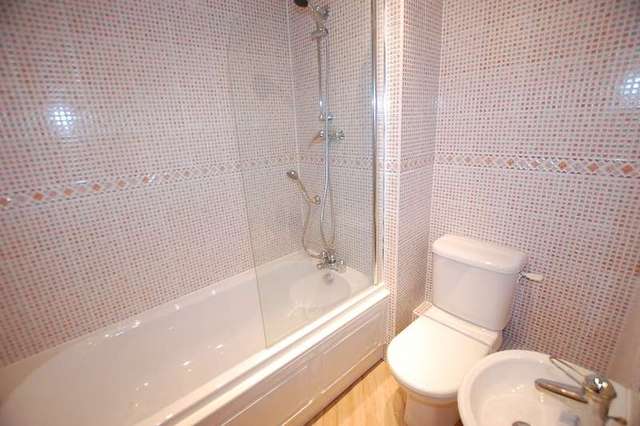  Image of 2 bedroom Flat to rent in Foregate Street Chester CH1 at Chester Chester, CH1 1HJ