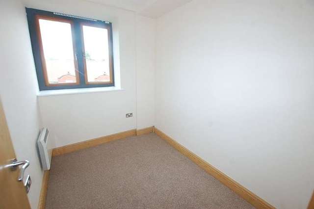  Image of 2 bedroom Flat to rent in Foregate Street Chester CH1 at Chester Chester, CH1 1HJ