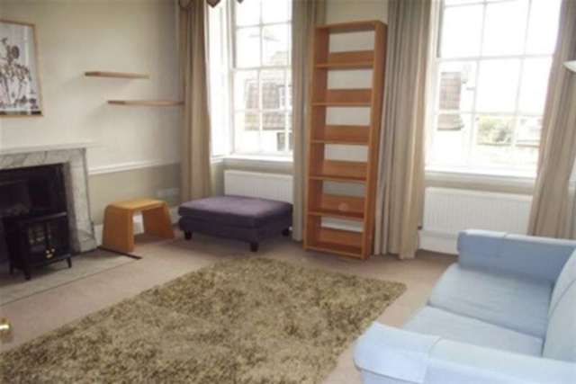  Image of 1 bedroom Flat to rent in Fountain Buildings Bath BA1 at Bath, BA1 5DU