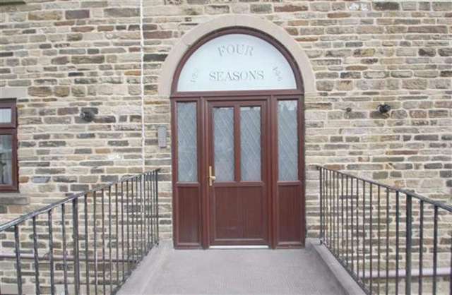  Image of 1 bedroom Apartment for sale in Bradshaw Lane Bradshaw Halifax HX2 at Ogden, HX2 9UA