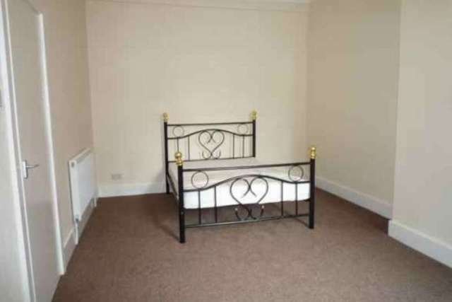 Image of 2 bedroom Property to rent in Foxhall Square Blackpool FY1 at FOXHALL SQUARE CENTRAL BLACKPOOL, FY1 5BJ